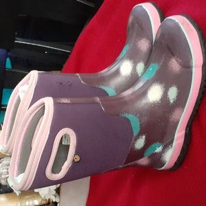 BOGS WATERPROOF BOOTS